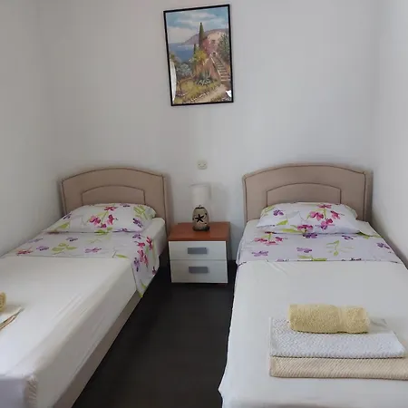 Apartment Apartments With Parking Space Postira, Brac - 2911 Postira