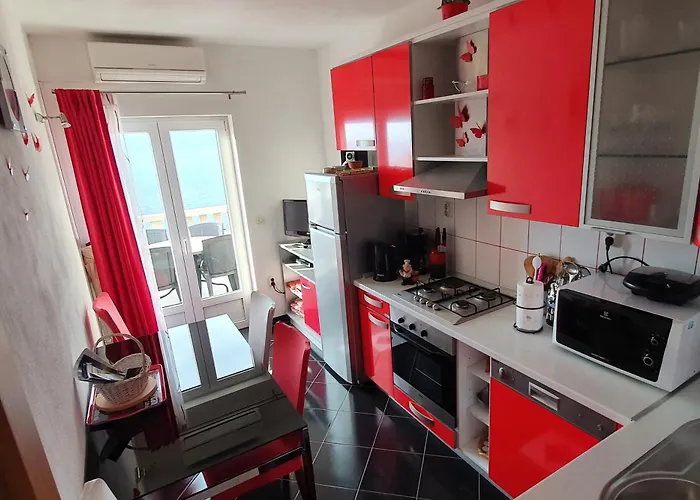 With Parking Space Postira, Brac - 2911 Appartamento