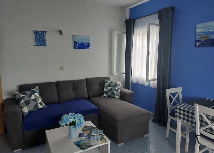 Appartamento With Parking Space Postira, Brac - 2911 *