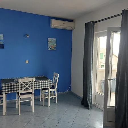 Apartment Apartments With Parking Space Postira, Brac - 2911