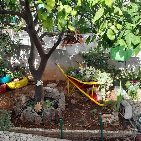 Apartment Apartments With Parking Space Postira, Brac - 2911