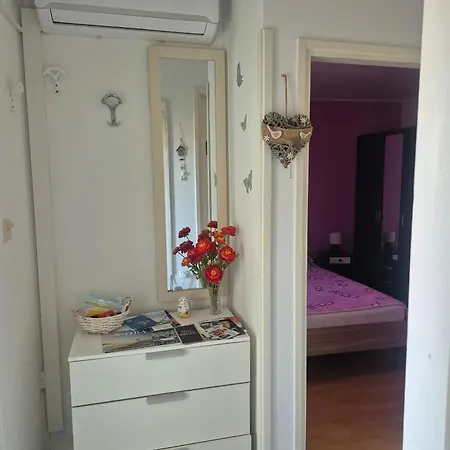 Apartment Apartments With Parking Space Postira, Brac - 2911 *